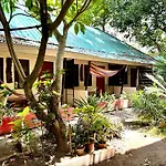 Lazy Dog Bed & Breakfast