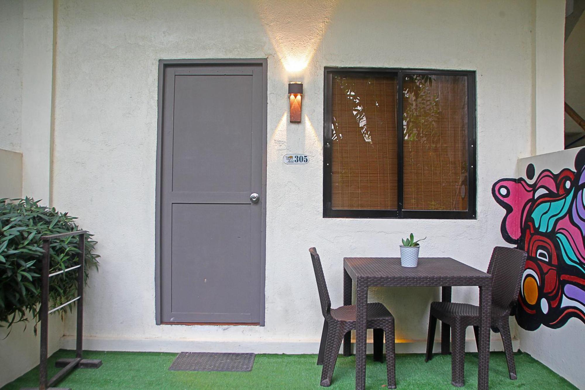 Lazy Dog Resort 2*