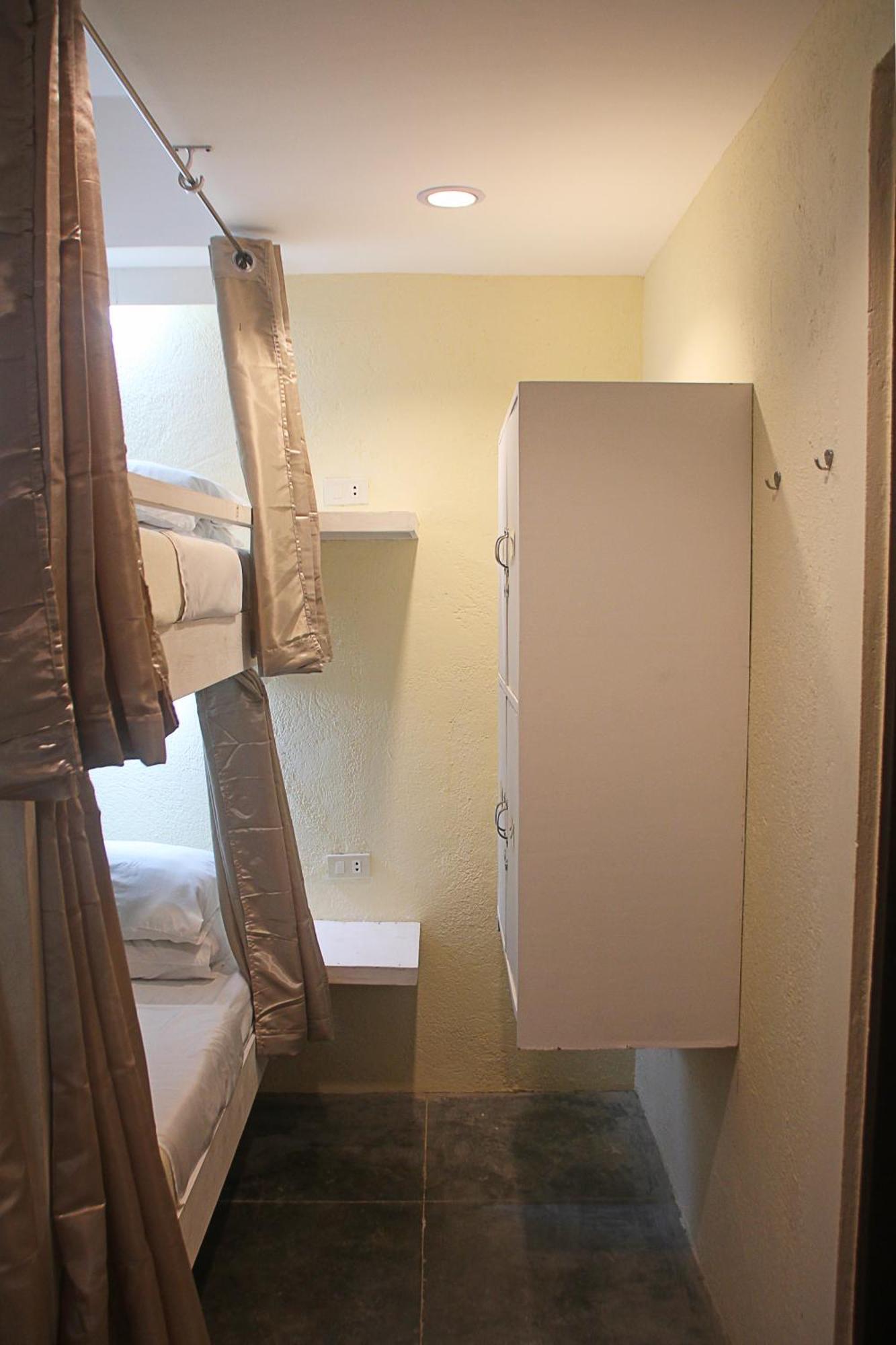 Lazy Dog Resort Balabag (Boracay)
